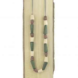  Collar PAULA con piezas conicas de madera COLLARES DE MADERA, PIEDRAS Y RESINA PARA MUJERES